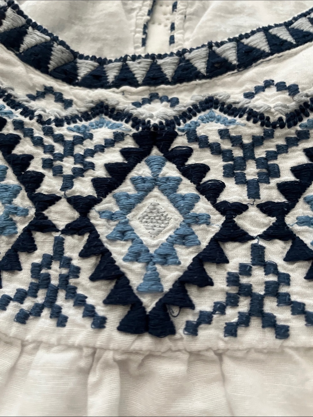 Lucky Brand White Sleeveless Embroidered Tunic with Blue Accents - Picture 13 of 15